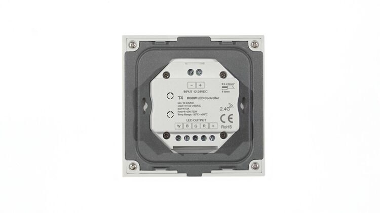 Сенсорная панель T4-1 White IC63 (12-24V, 4x3A, 4x(36-72W), RGBW, RF 2.4GHz)